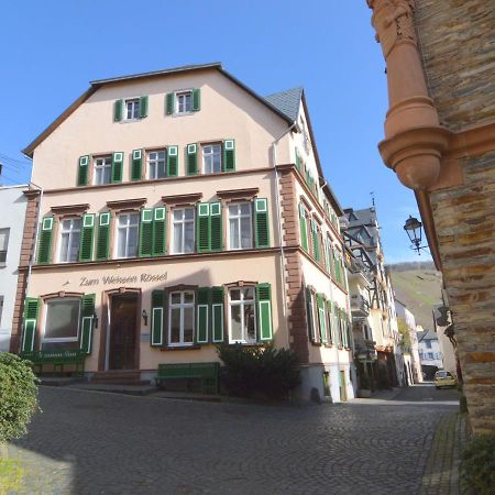 Classy Holiday Home In Uerzig Near Forest Bilik gambar